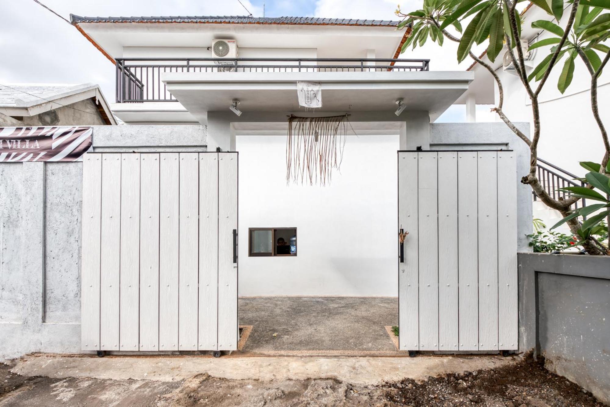 Lala Panzi Villa Managed By Manara Jimbaran  Exterior photo